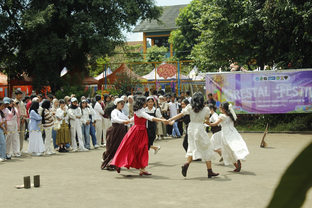 PUNCAK GRESFEST