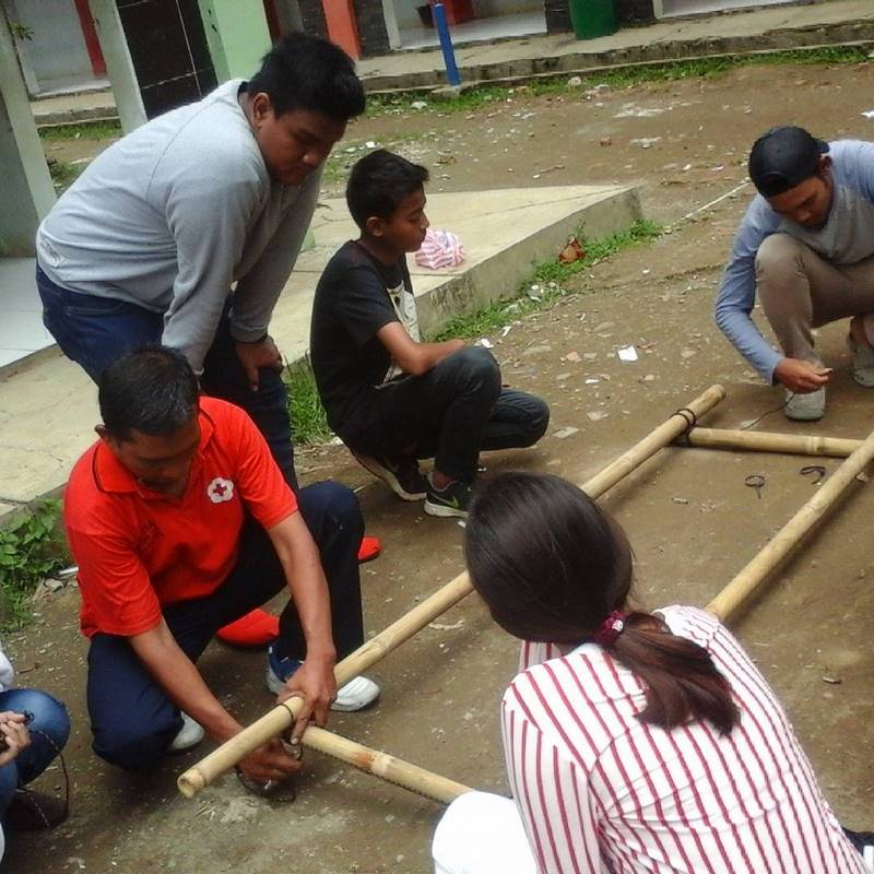 MEMBUAT TANDU DARURAT